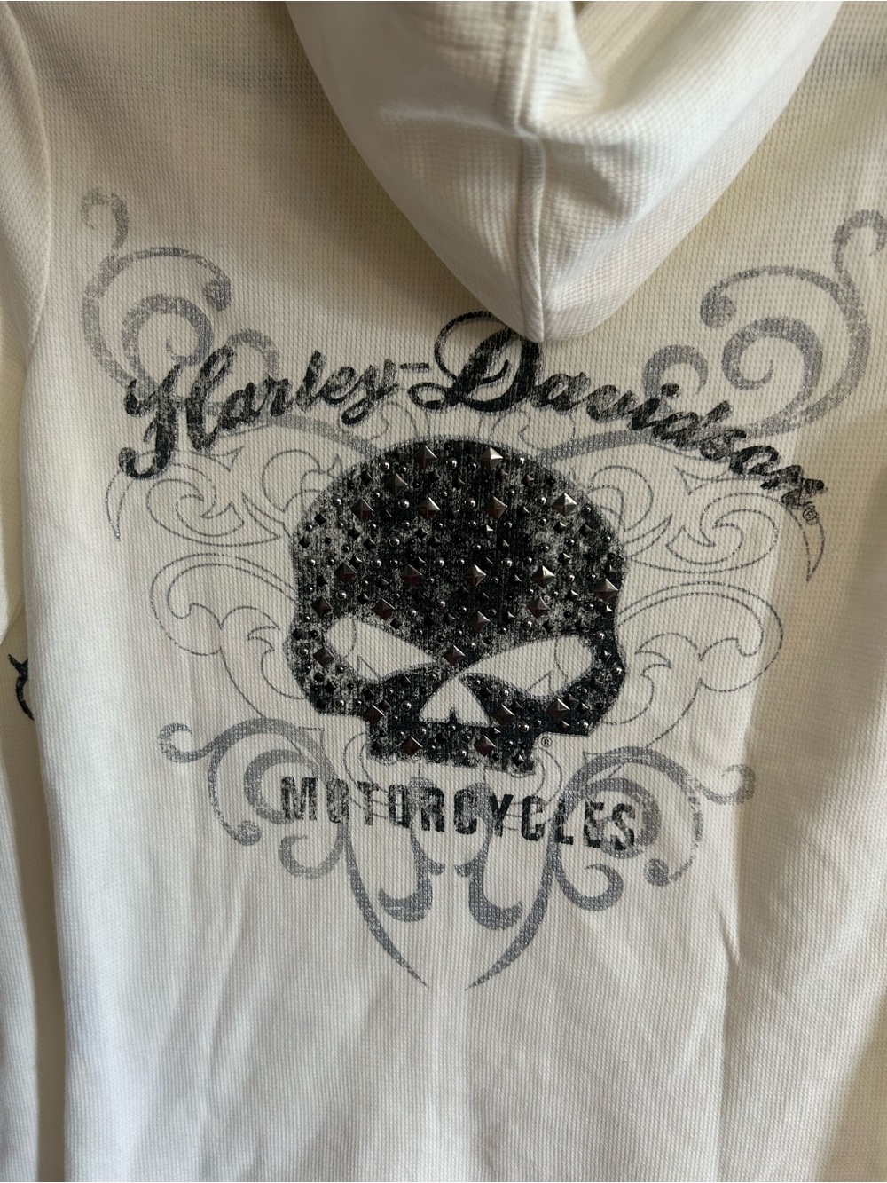 Harley Davidson Waffle Studded Skull Pullover Hoodie Womens Size M - Picture 7 of 9